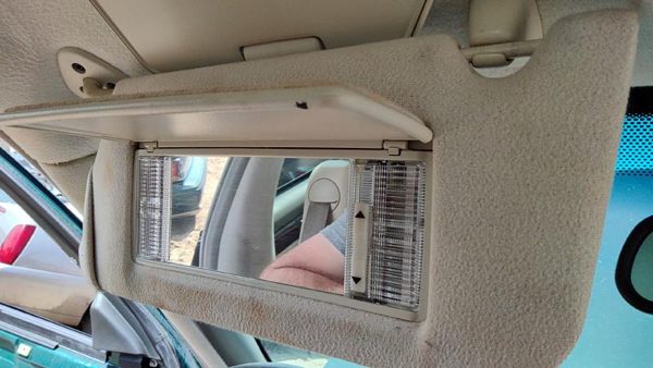 96-04 Cadillac Seville Driver Left Sun Visor Oem Tan 503 — photo 8