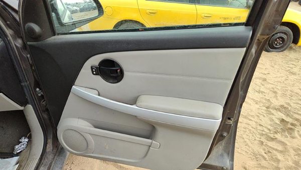 06-09 Chevy Equinox Passenger Right Front Door Trim Panel With Switches Gray 142 — photo 3