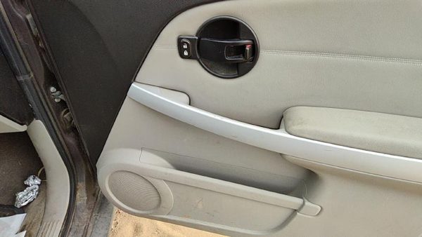 06-09 Chevy Equinox Passenger Right Front Door Trim Panel With Switches Gray 142 — photo 7