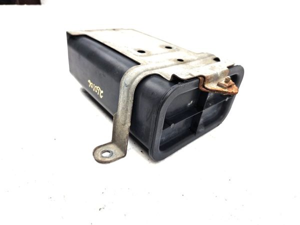 2000-2004 Buick Lesabre Fuel Vapor Canister Oem Charcoal Housing — photo 3
