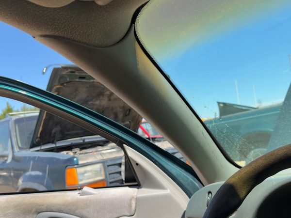 1995-2001 Chevy Lumina A Pillar Trim Windshield Post Panel OEM Shale 92B — photo 3