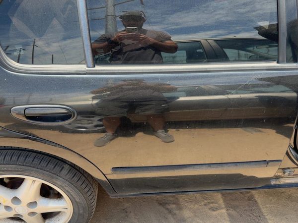 1998 Nissan Maxima Rear Door RH Super Black KH3 — photo 4