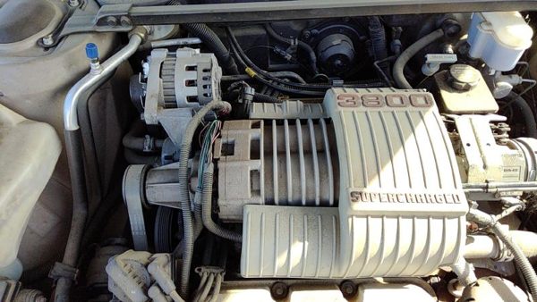 91-95 Buick Park Ave Ultra Intake Manifold With Supercharger 3.8L Supercharged — photo 1