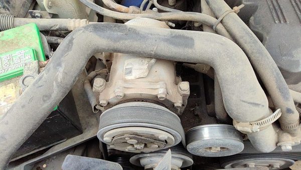 1991-1994 Jeep Cherokee Ac Compressor Air Conditioner Pump Assembly Oem 4.0L — photo 2
