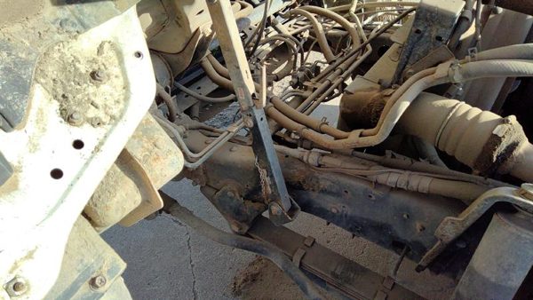 92-98 Isuzu Npr Cab Prop Oem Brace 4Bd2 3.9L — photo 4