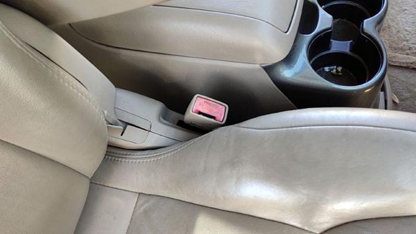 2004 Toyota Sienna Passenger Right Front Seat Belt Buckle Receiver Oem Fawn 41 — photo 2