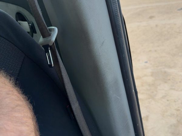 05-09 Chevy Equinox Driver Left Lower B-Pillar Trim Panel Light Gray 14B — photo 5