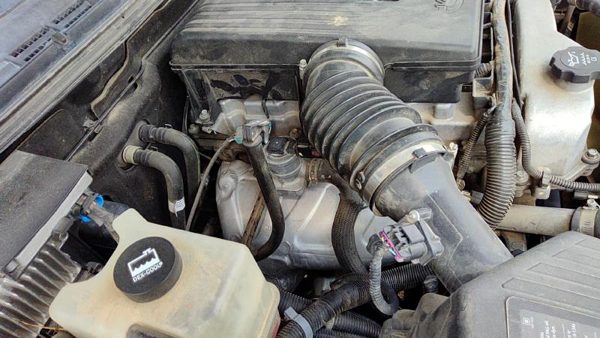 2012 GMC Canyon Exhaust Manifold 3.7L AT 4x4 — photo 2