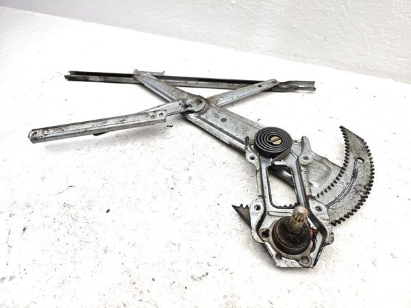 1988-1991 Honda Civic Driver Left Manual Window Regulator Oem Sedan 2716769 — photo 3