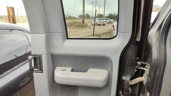 06-07 Ford F150 Passenger Right Rear Door Trim Panel With Switches Back Gray Me — photo 3