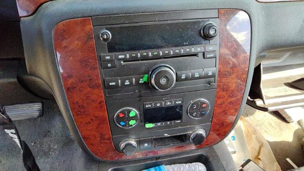 2010 Chevy Tahoe Radio Bezel Trim — photo 3