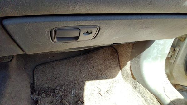 1997-2005 Park Ave Ultra Glove Box Assembly Complete Door With Latch Oem Tan 562 — photo 3