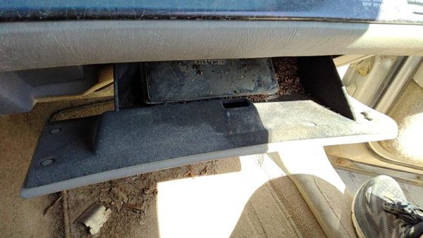 1997-2005 Park Ave Ultra Glove Box Assembly Complete Door With Latch Oem Tan 562 — photo 6