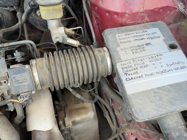 86-88 Olds 88 Complete Air Intake Cleaner Filter Box Housing With Tube Oem 3.8L — photo 2
