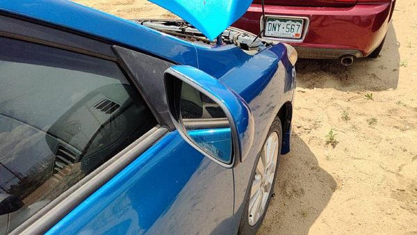 2009-2013 Toyota Corolla Passenger Right Side Mirror Door Mounted Oem Blue 8T7 — photo 7