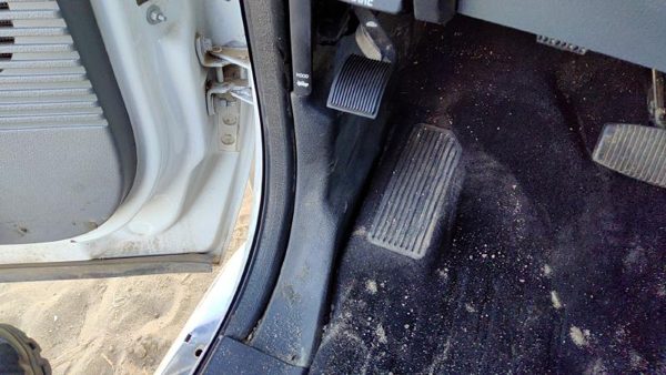 2011-2016 Ford F250 Driver Left Lower Kick Trim Panel Oem Gray 3S — photo 2