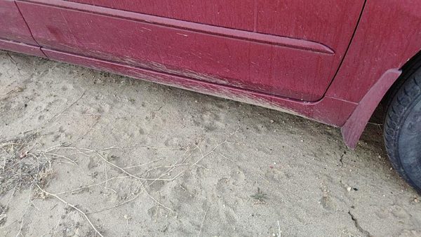02-06 Nissan Altima Passenger Right Front Lower Rocker Panel Moulding Side Skirt — photo 1