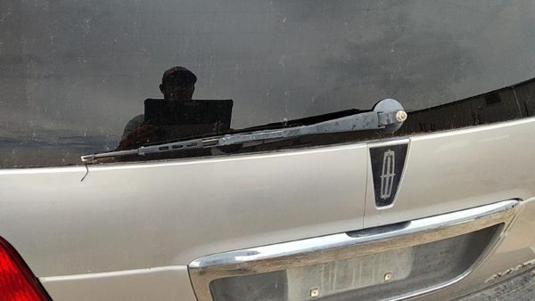 03-05 Lincoln Aviator Back Glass Wiper Arm Oem Rear Window Blade Liftgate Hatch — photo 1