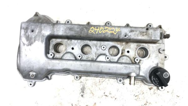 2000-2005 Toyota Celica Valve Cover Oem 1.8L — photo 2