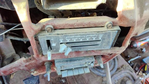 1983-1988 Chevy K30 Temperature Control Module In Dash Heater Ac Head Unit Oem — photo 3