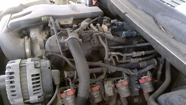 2004 Buick Rainier Intake Manifold Oem 5.3L 89017366 — photo 4