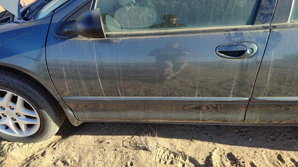 2002 Dodge Intrepid Front Door LH Steel Blue Pbq — photo 1