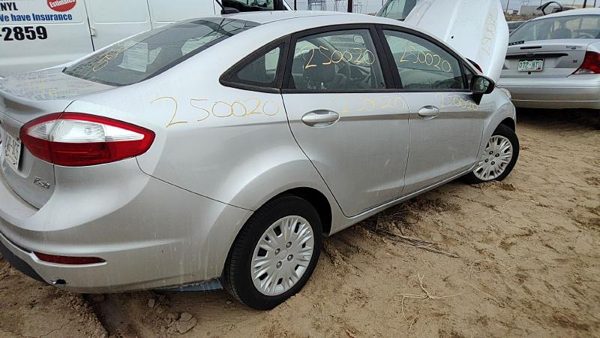 2017 Ford Fiesta — vehicle photo 9