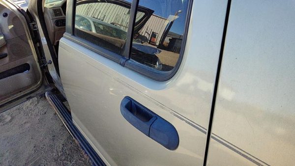 2003 Ford Explorer Rear Door LH B2 Harvest Gold — photo 3