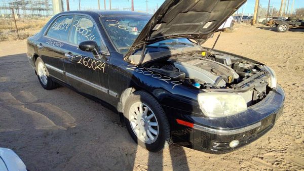 2005 Hyundai XG350 Crossmember/cradle/undercarria 3.5L AT — photo 1