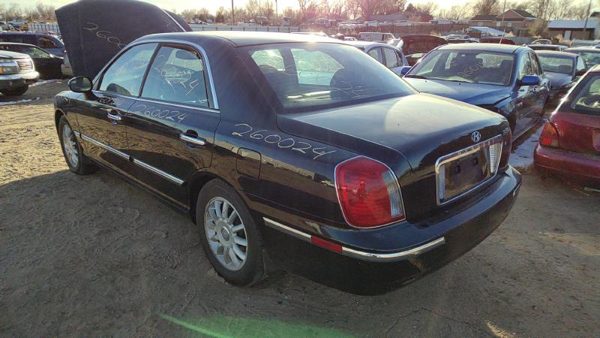 2005 Hyundai XG350 Crossmember/cradle/undercarria 3.5L AT — photo 7
