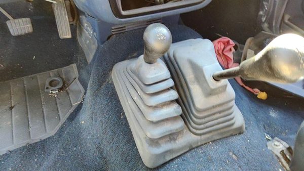 93-95 Nissan Pathfinder 4X4 Shifter Lever Assembly With Linkage 4Wd T Case Shift — photo 2