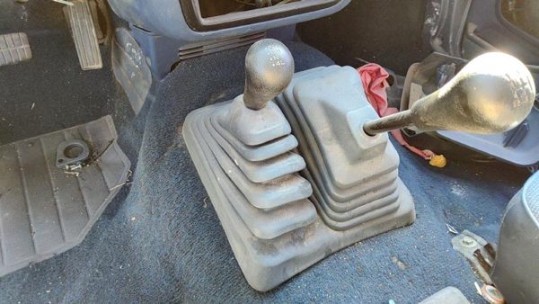93-95 Nissan Pathfinder 4X4 Shifter Lever Assembly With Linkage 4Wd T Case Shift — photo 5