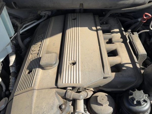 2004-2006 Bmw X5 Engine Cover Top Plastic Shield Oem 3.0L E53 — photo 2