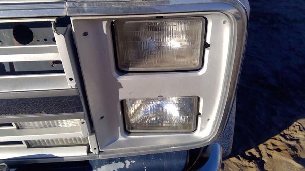 1985-1991 Chevy G20 Van Driver Left Dual Pair Head Light Front Lamp With Bracket — photo 3