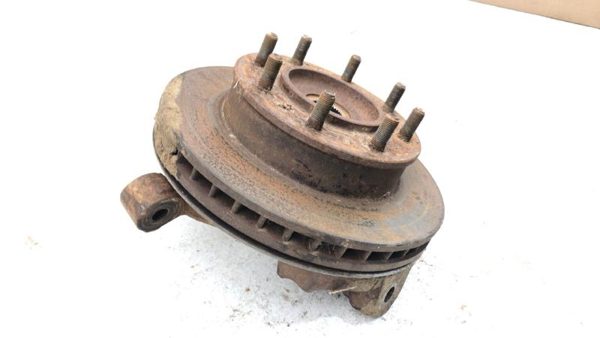 89-94 Gmc Sierra 2500 Driver Left Front Spindle Steering Knuckle With Wheel Hub — photo 2