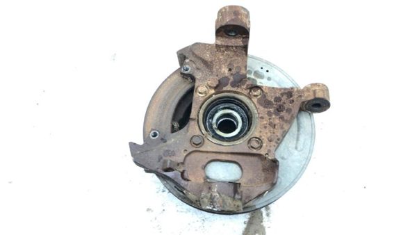 89-94 Gmc Sierra 2500 Driver Left Front Spindle Steering Knuckle With Wheel Hub — photo 4