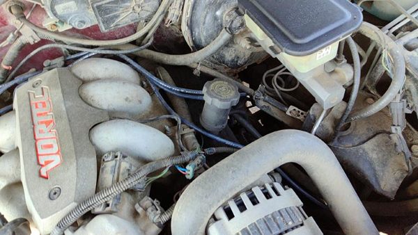 1988-1994 S10 Blazer Driver Left Valve Cover Oem 4.3L — photo 4