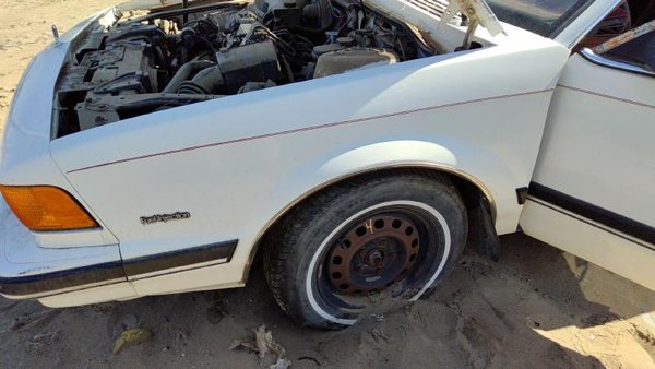 1989 Buick Century Fender LH White — photo 4