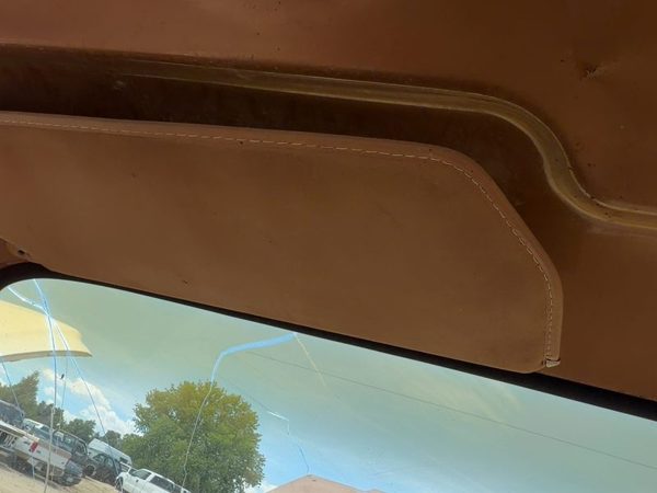1980 Chevy Silverado C20 Driver Left Sun Visor Oem Tan — photo 1