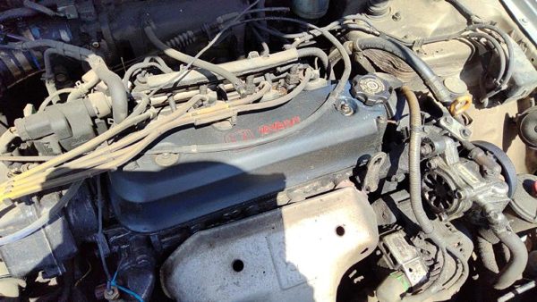 1995-1997 Honda Accord Valve Cover Oem 2.2L — photo 3