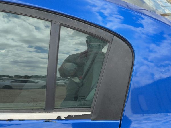 07-12 Nissan Sentra Driver Left Rear Vent Window Back Door Glass With Frame Oem — photo 3