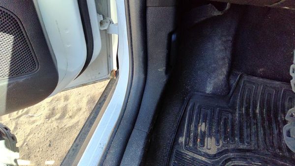 2012-2018 Ford Focus Driver Left Lower Kick Trim Panel Oem Black Yw — photo 1