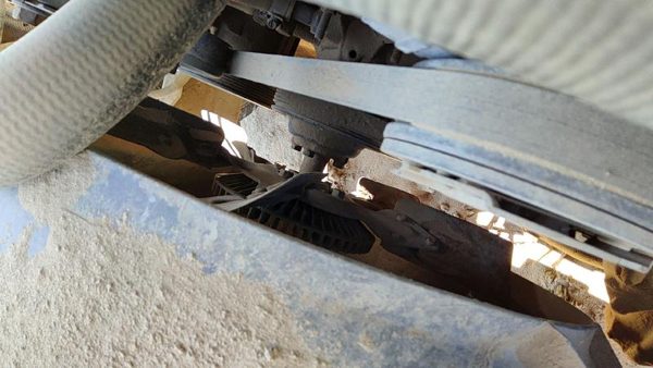1988-1993 Ford F150 Complete Cooling Fan Blade Assembly With Clutch Oem 5.8L — photo 1