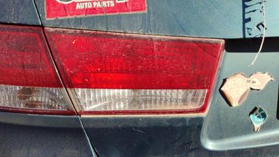 2006 Hyundai Sonata Tail Light Assembly LH 924030A000