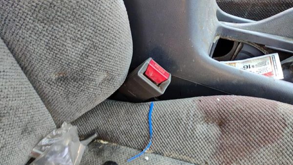 1994-1995 Honda Accord Passenger Right Front Seat Belt Buckle Receiver Oem Gray — photo 1