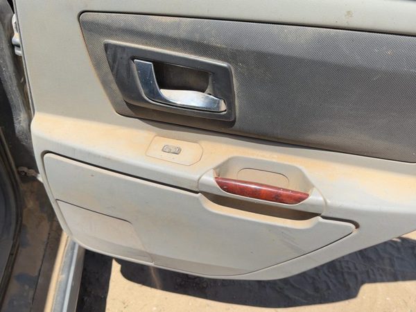04-06 Srx Passenger Right Rear Door Trim Panel With Switches Back Gray 132 — photo 3