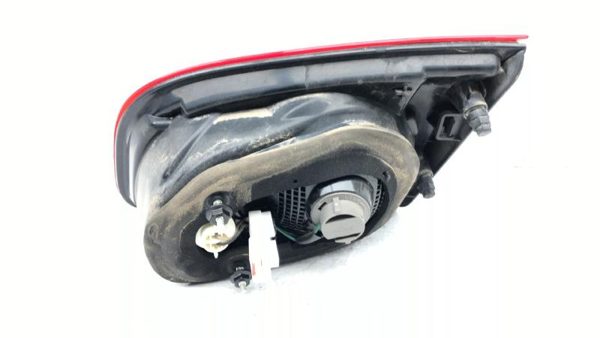 10-12 Hyundai Santa Fe Driver Left Inner Tail Light Brake Lamp Rear Gate Mounted — photo 7