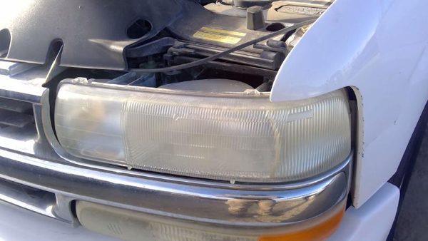 2005 Suburban 1500 Headlamp Assembly LH Chevy — photo 6