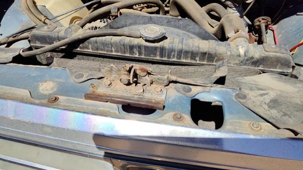 1986-1990 Dodge Ram W150 Hood Latch Assembly With Bracket Oem — photo 6