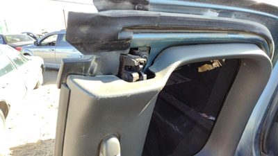 2004-2012 Gmc Canyon Passenger Right Rear Door Latch With Rods/Cables Oem Back